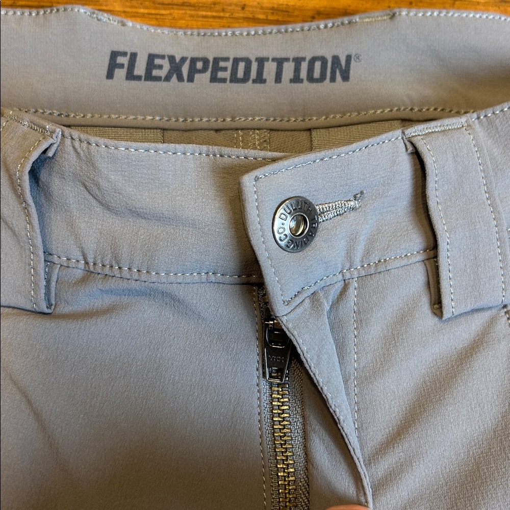 Duluth Trading Flexpedition Cargo Pants Standard Fit # 84319 Mercury 32x34 - Picture 5 of 9